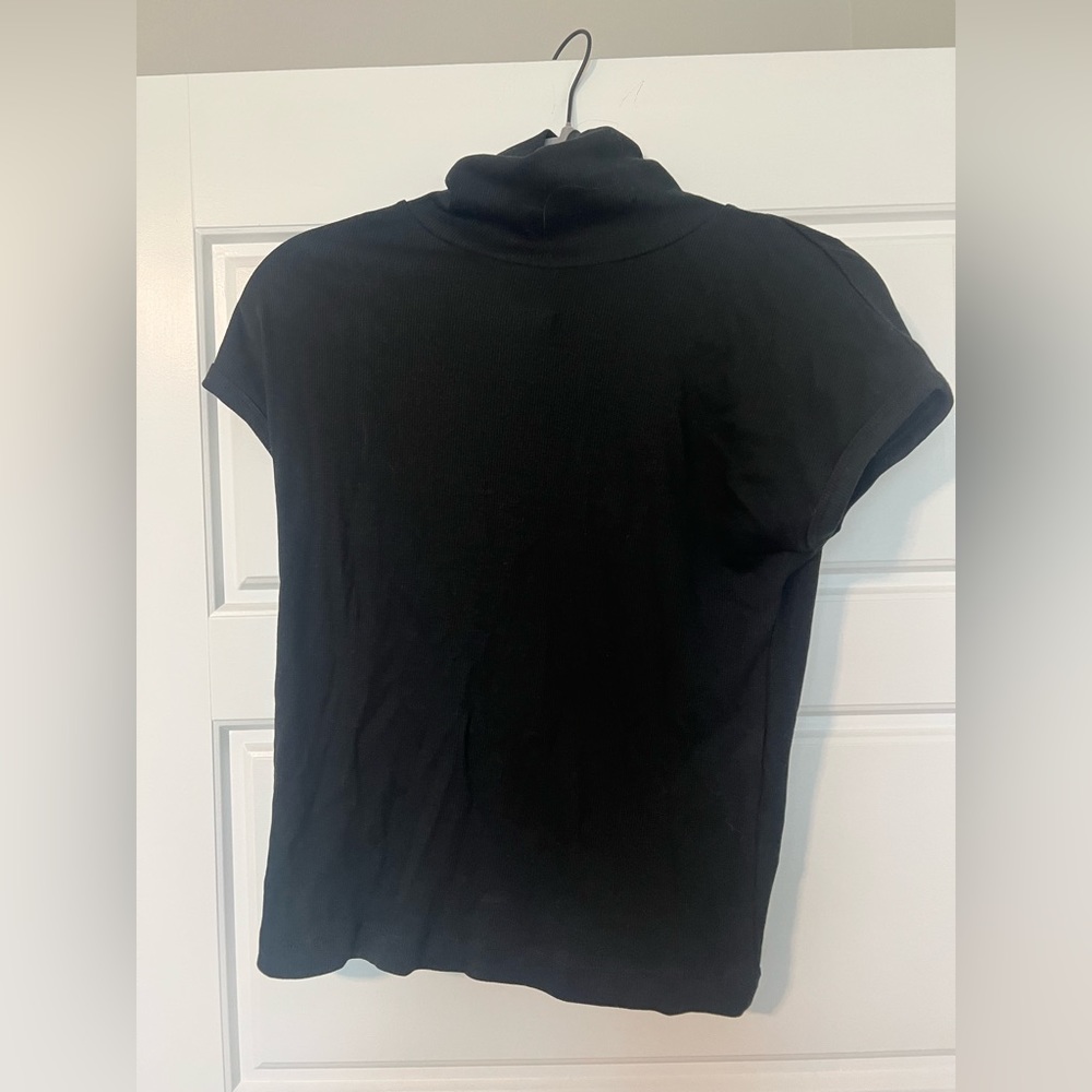 Zara short sleeve turtleneck ribbed top